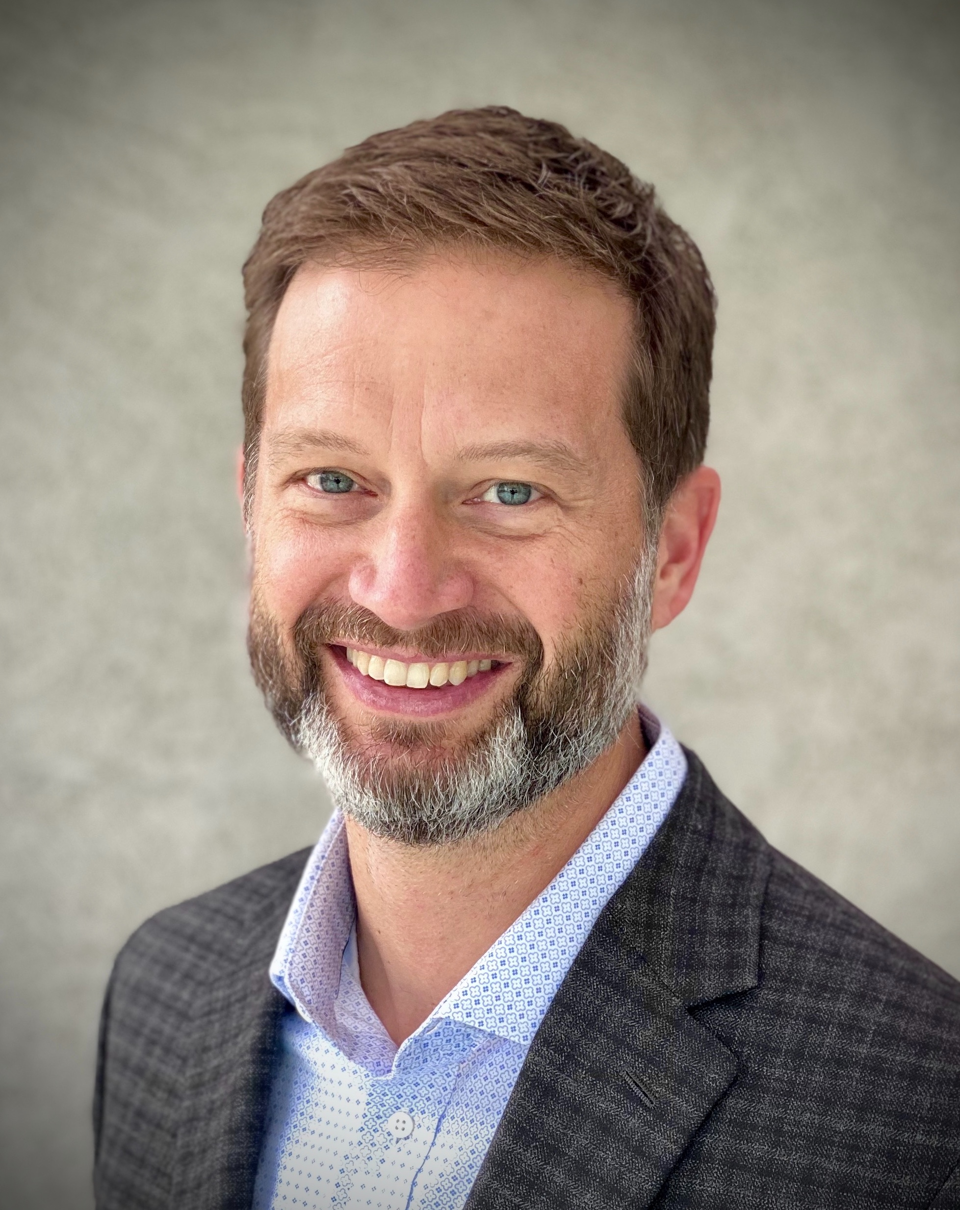 Clint Phillips headshot